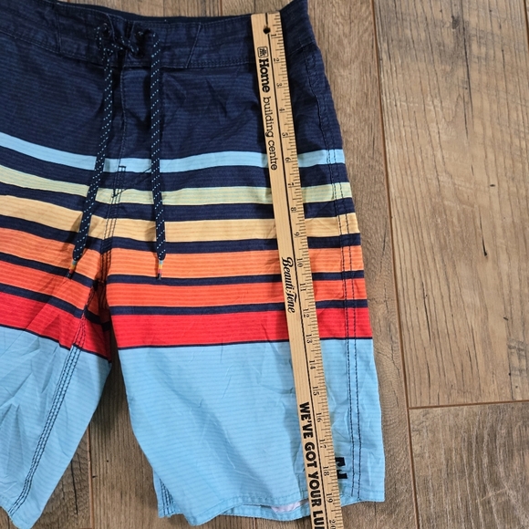 Billabong Boys Youth Multicolor Striped Shorts Size 28 - Picture 3 of 6